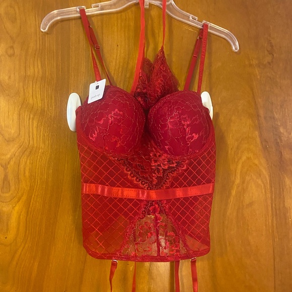 🔥NWT🔥Flirty Girl Bustier & Matching Thong Set - Picture 4 of 5